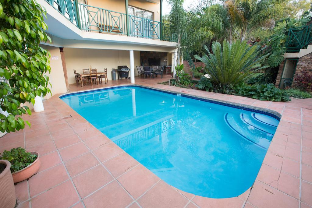 Loerie Guesthouse Hoedspruit Buitenkant foto