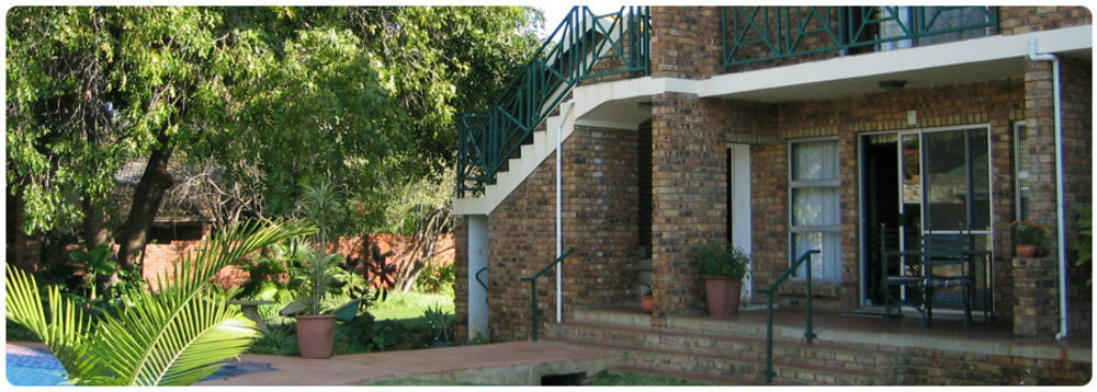 Loerie Guesthouse Hoedspruit Buitenkant foto