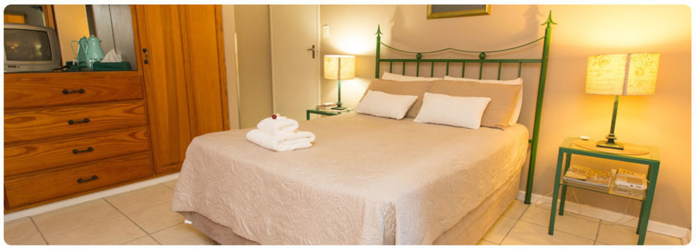 Loerie Guesthouse Hoedspruit Buitenkant foto
