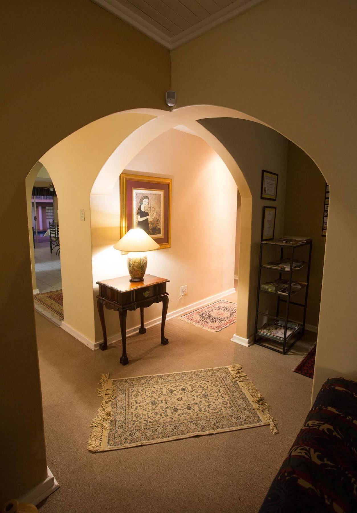 Loerie Guesthouse Hoedspruit Buitenkant foto